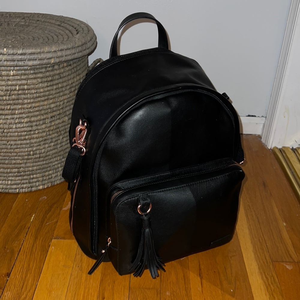 Skip Hop Black Leather Greenwich Multi-Function Diaper Bag Backpack